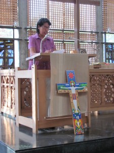 Maria Chavez Quispe, an Indigenous woman from Bolivia, praying at an ecumenical service with the Global Ecumenical Network on Migration of the World Council of Churches. Geneva, Switzerland.    Photo Osvaldo Ardila. 