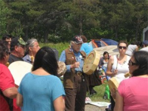 M'ikMaq Elder Billy Lewis and members of the Halifax KAIROS cluster participate in a solidarity event on fracking. New Brunswick, June 2013.