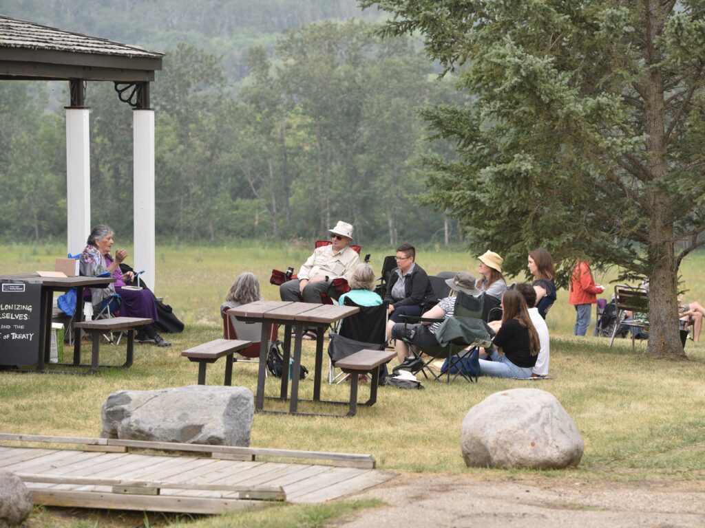 Maria Campbell on life growing up on road allowances and more generally about the dispossession of Métis people.